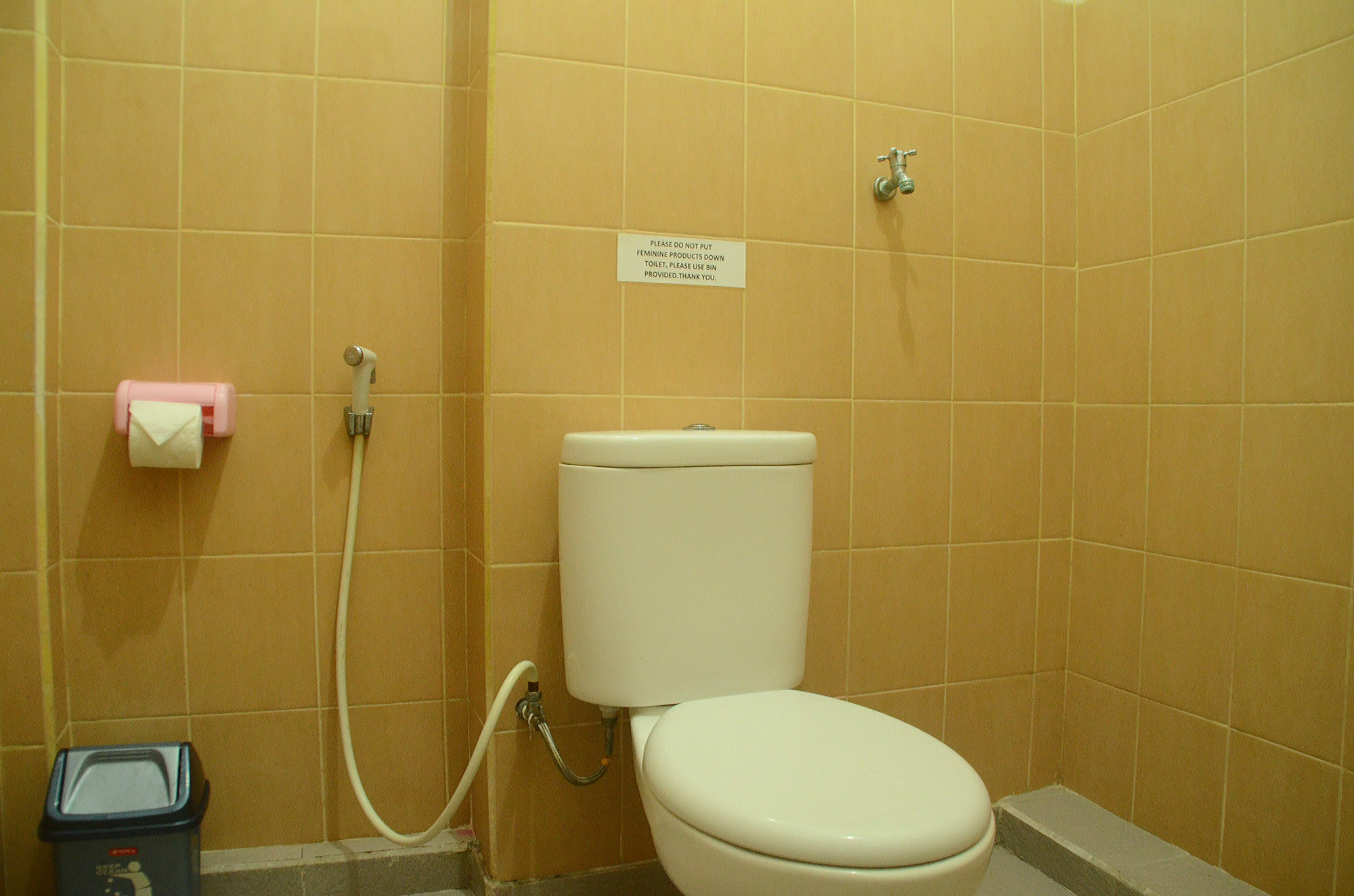 Budget Door Legian Inn Kuta Lombok Εξωτερικό φωτογραφία